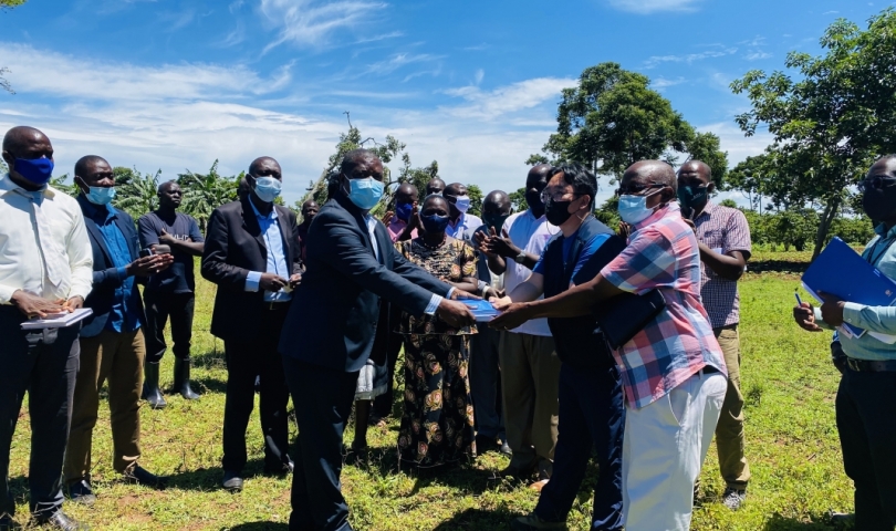 Handover of site to the contractor